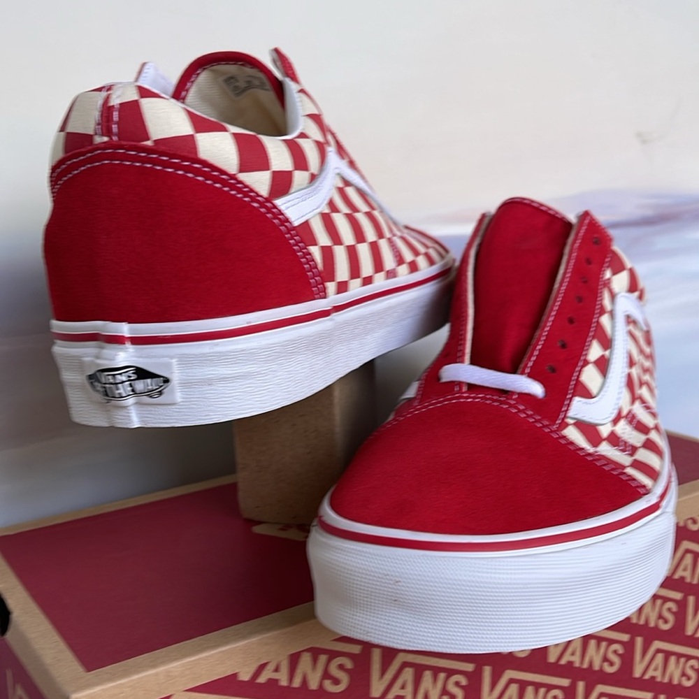 Vans • Men’s Old Skool
(Primary Check) Rng Rd/W
VN0A38G1P0T
Sneakers - Picture 9 of 16
